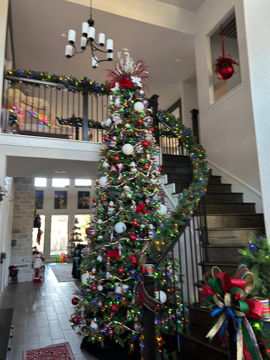 Christmas Decoration-We do the Shopping for You!